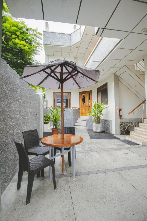 Hotel Palace Galapagos Пуэрто-Айора Экстерьер фото