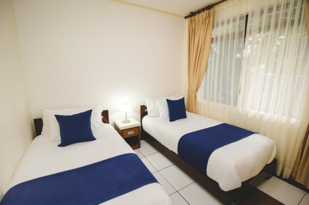 Hotel Palace Galapagos Пуэрто-Айора Экстерьер фото