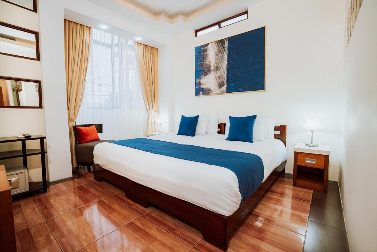 Hotel Palace Galapagos Пуэрто-Айора Экстерьер фото