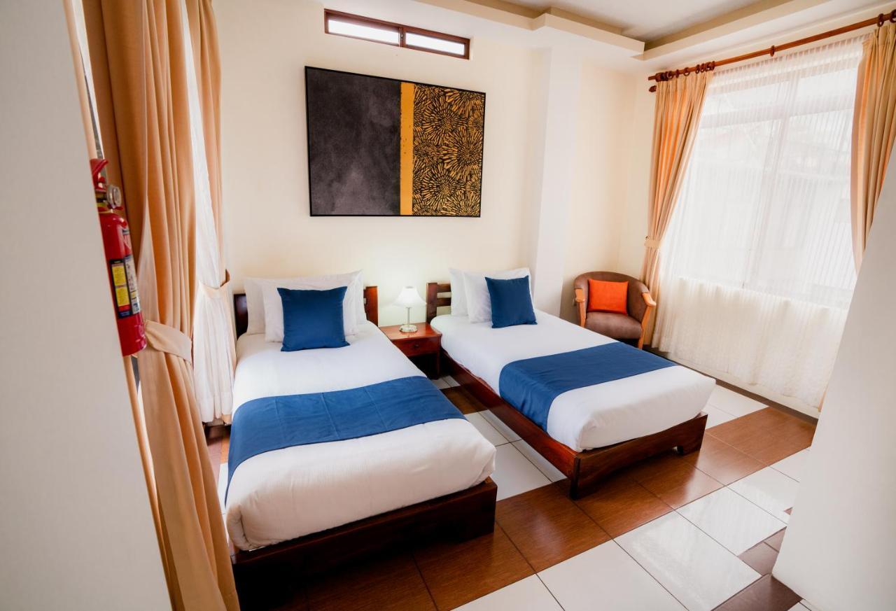 Hotel Palace Galapagos Пуэрто-Айора Экстерьер фото