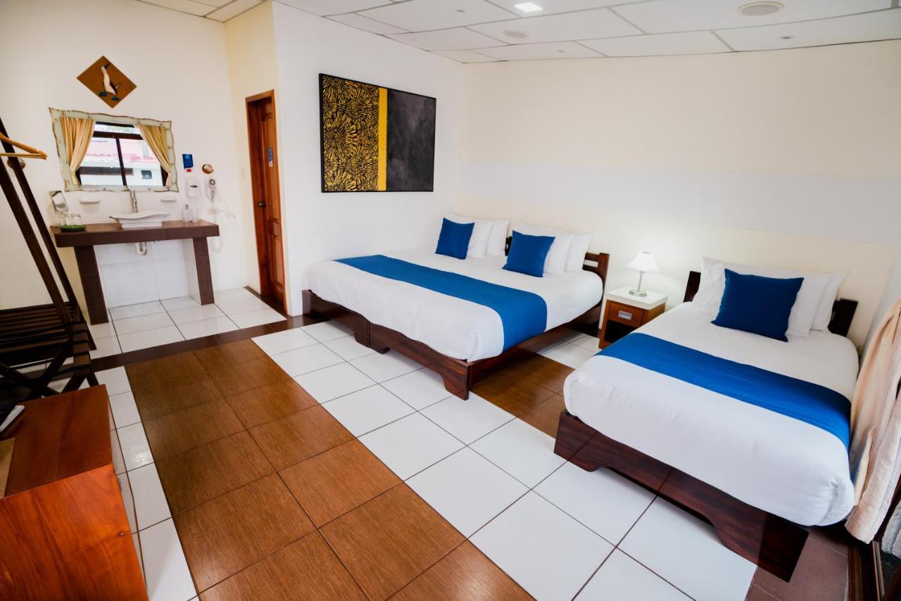 Hotel Palace Galapagos Пуэрто-Айора Экстерьер фото
