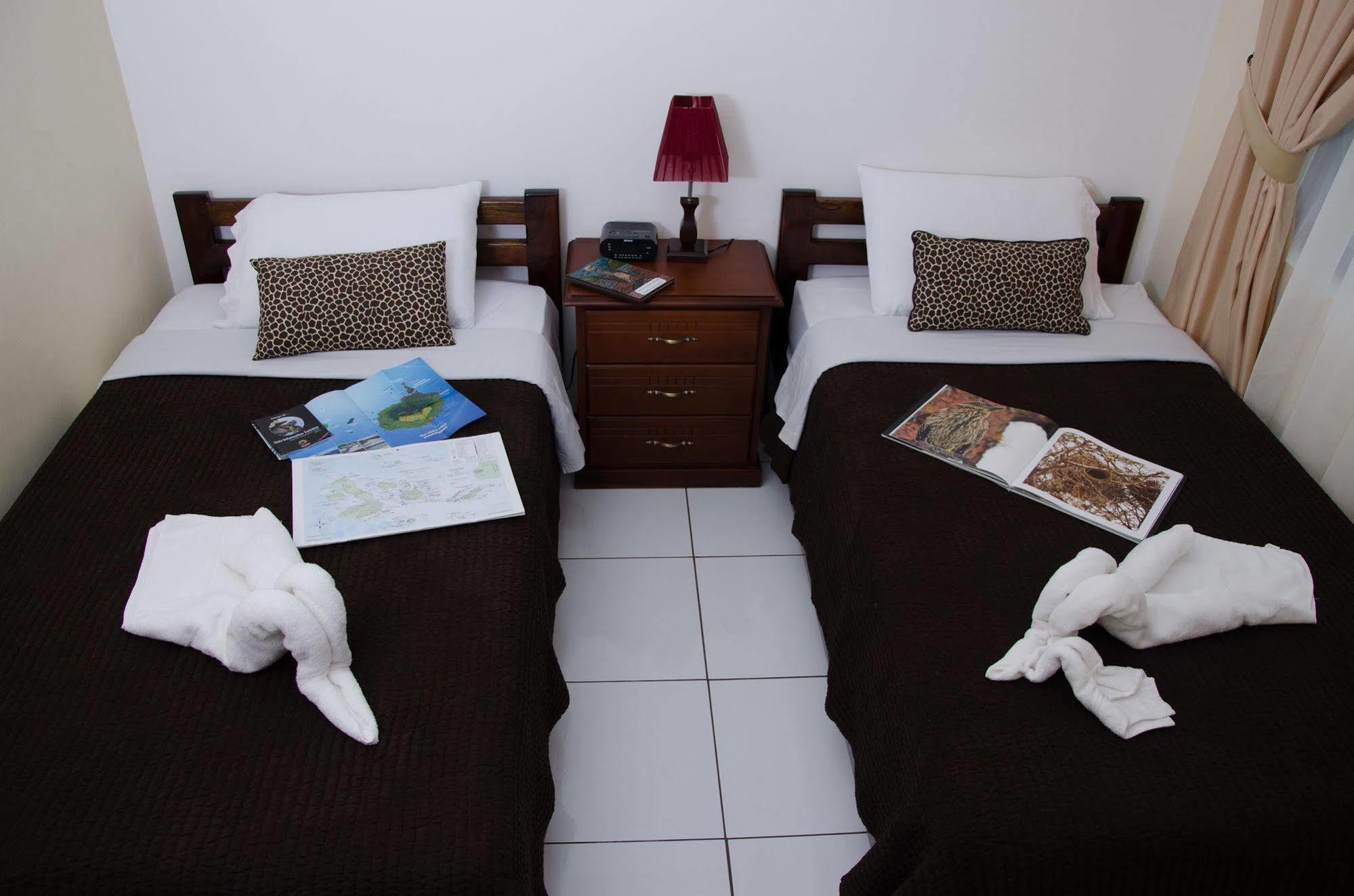 Hotel Palace Galapagos Пуэрто-Айора Экстерьер фото